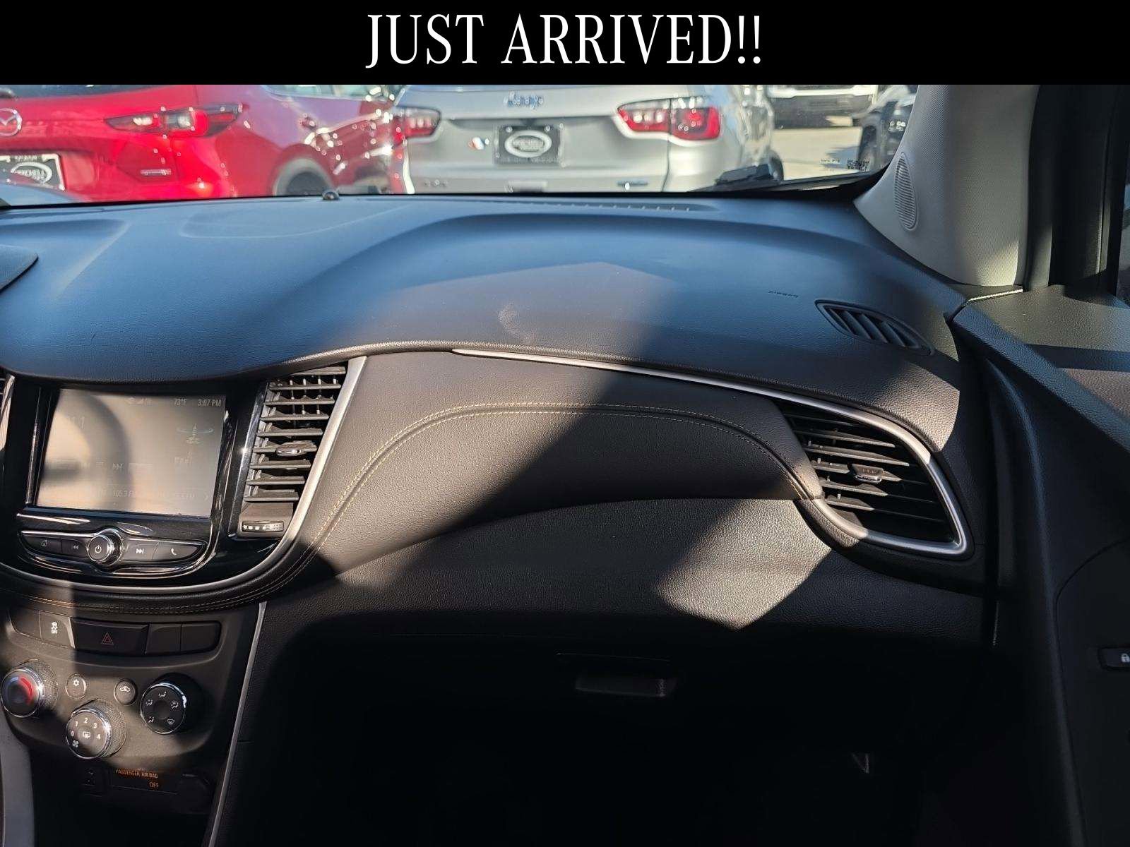 Used 2017 Chevrolet Trax LT w/ LT Convenience Package image 7