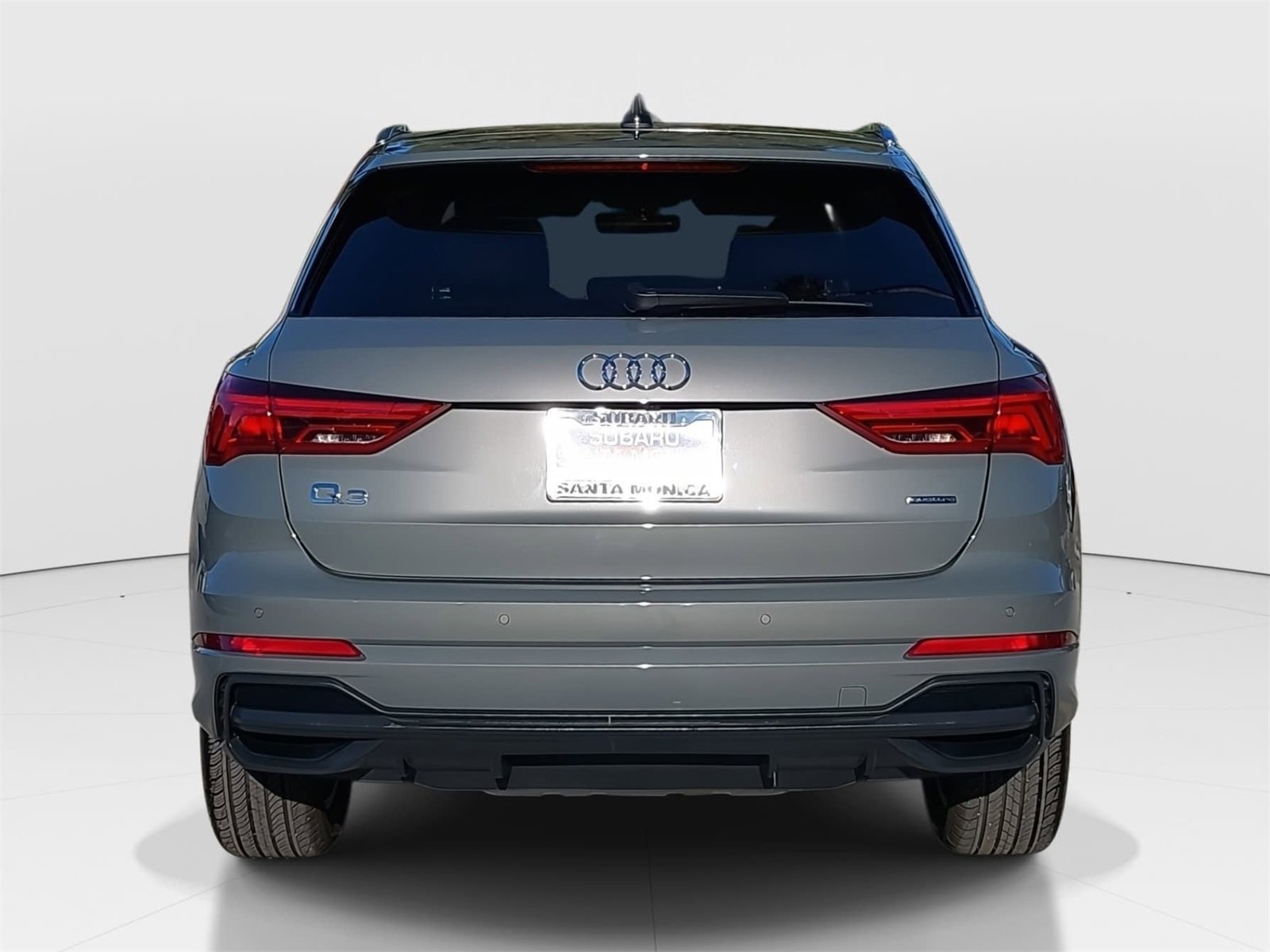 Used 2025 Audi Q3 2.0T Premium w/ Convenience Package image 6