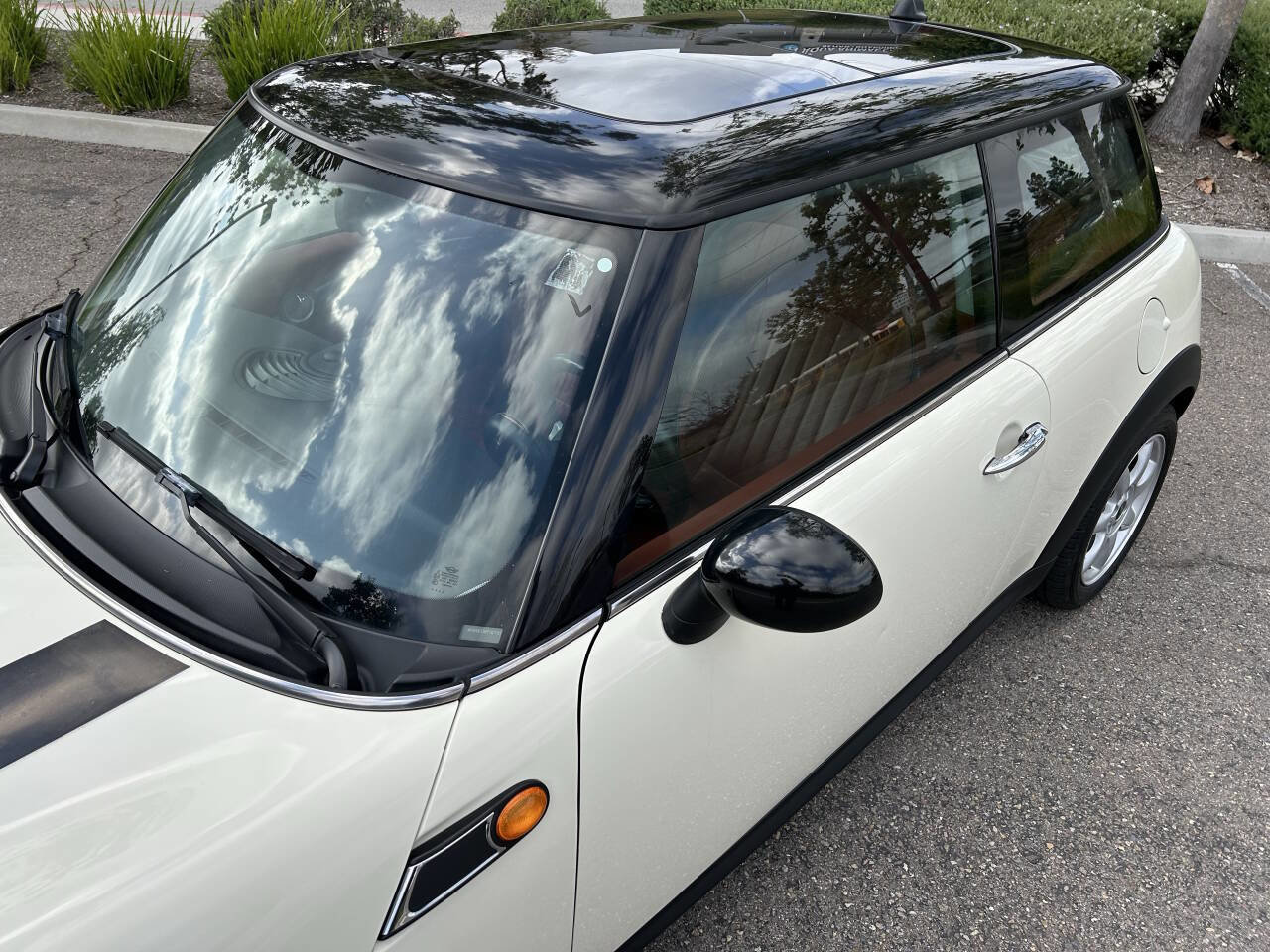 Used 2009 MINI Cooper Hardtop w/ Premium Pkg FWD image 18