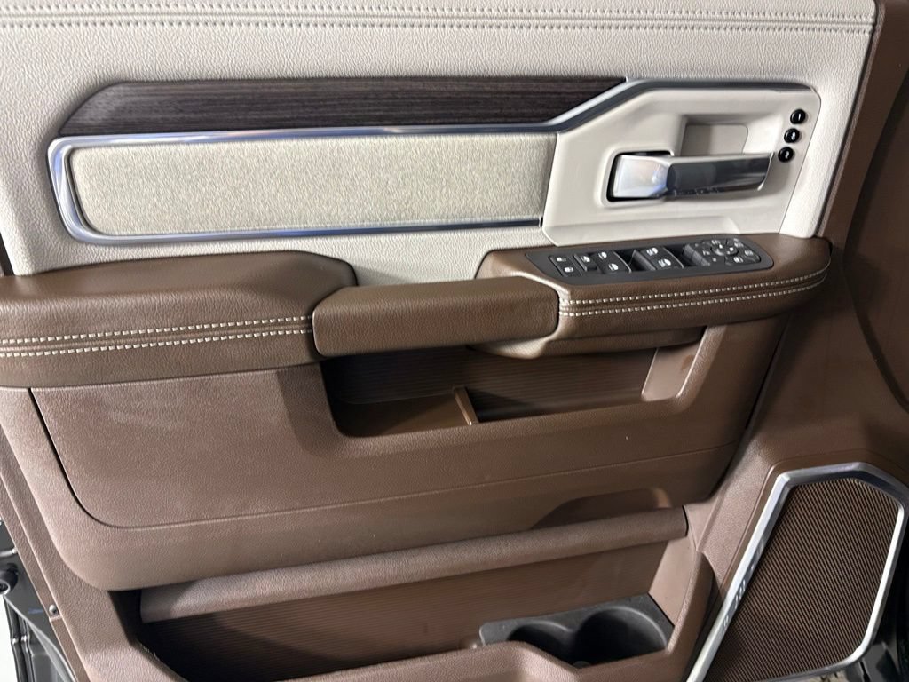 New 2026 RAM 2500 Laramie AWD/4WD image 15