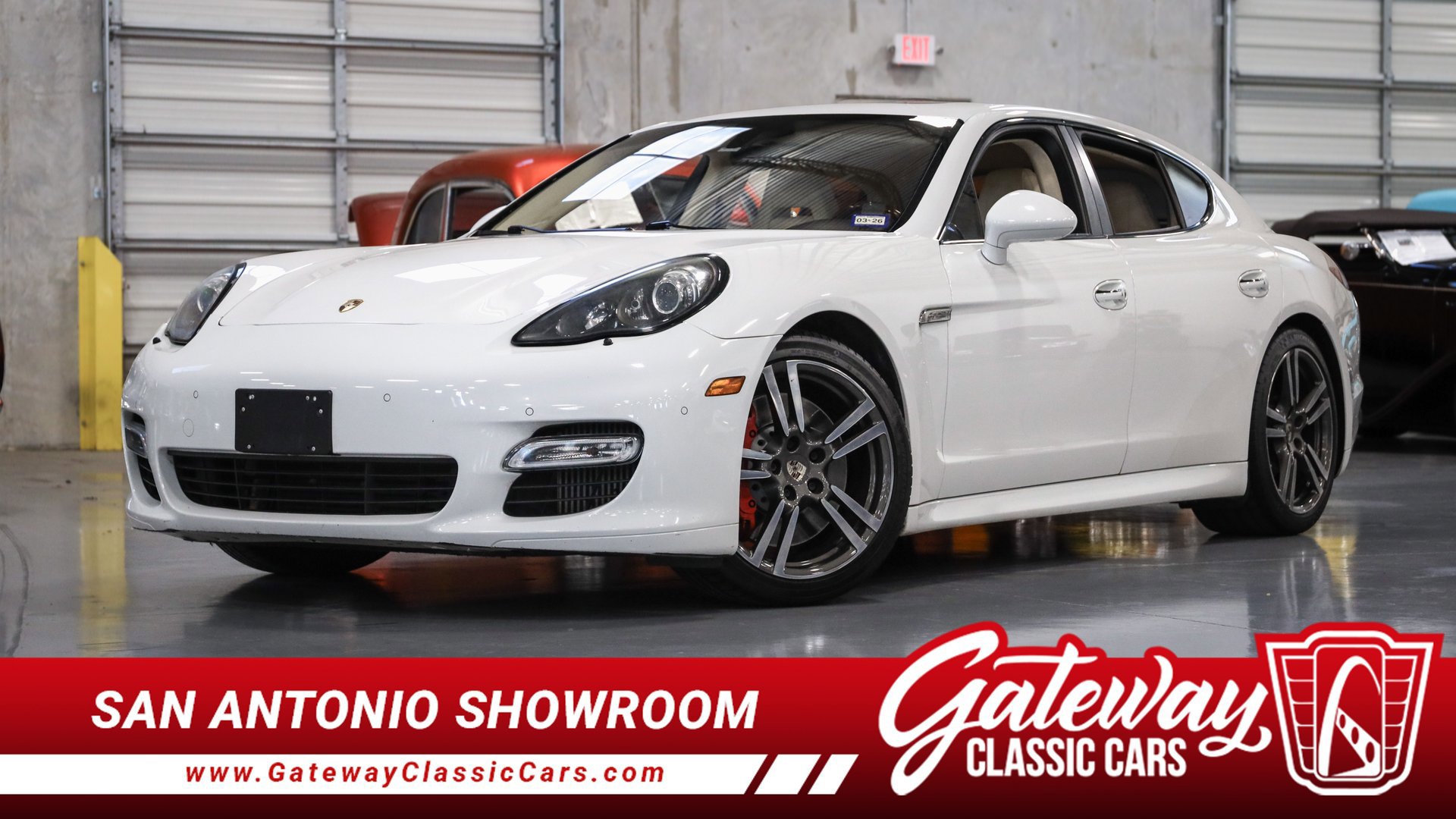 Used 2013 Porsche Panamera AWD/4WD image 1
