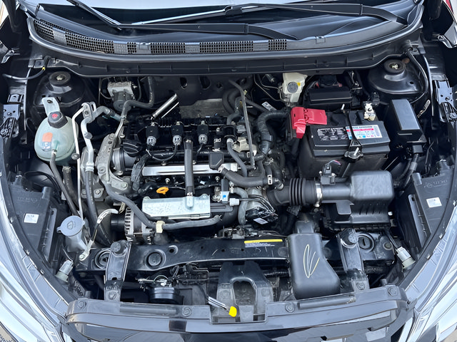 Certified 2024 Nissan Kicks SV FWD image 24
