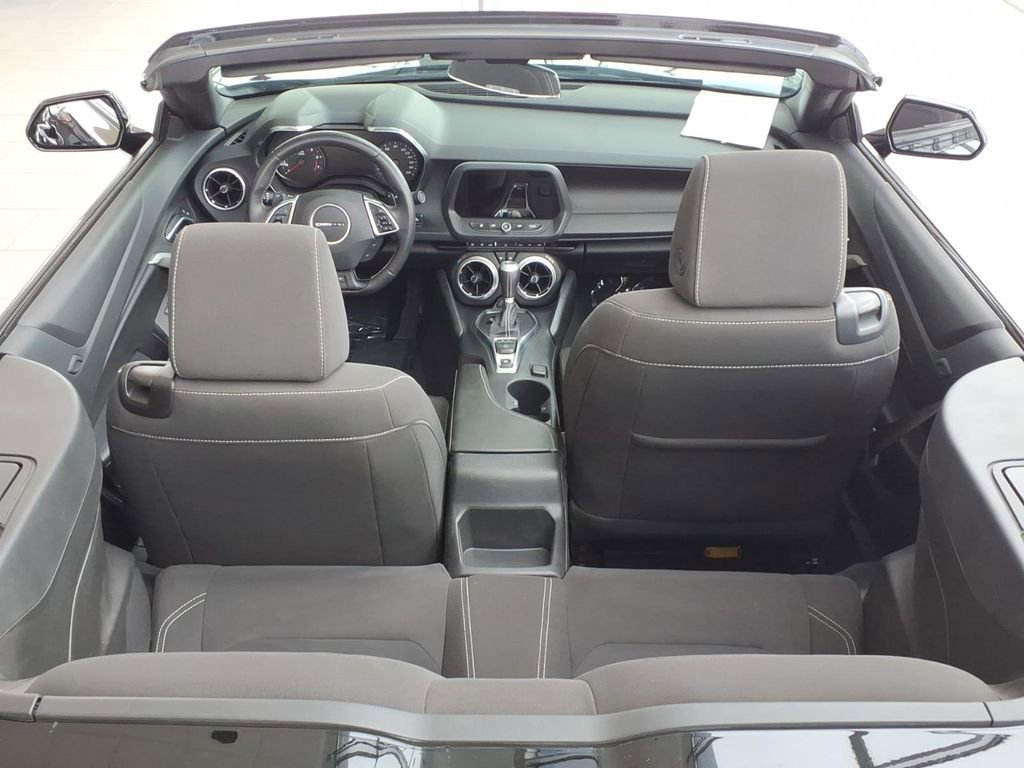 Used 2017 Chevrolet Camaro SS image 9