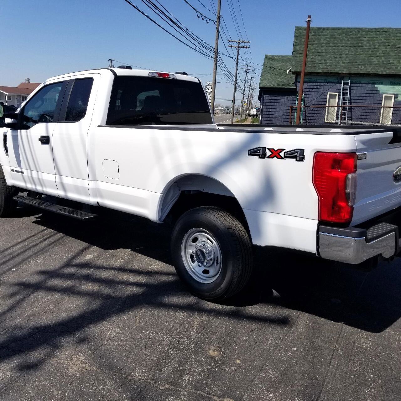 Used 2020 Ford F250 XL w/ Power Equipment Group image 3