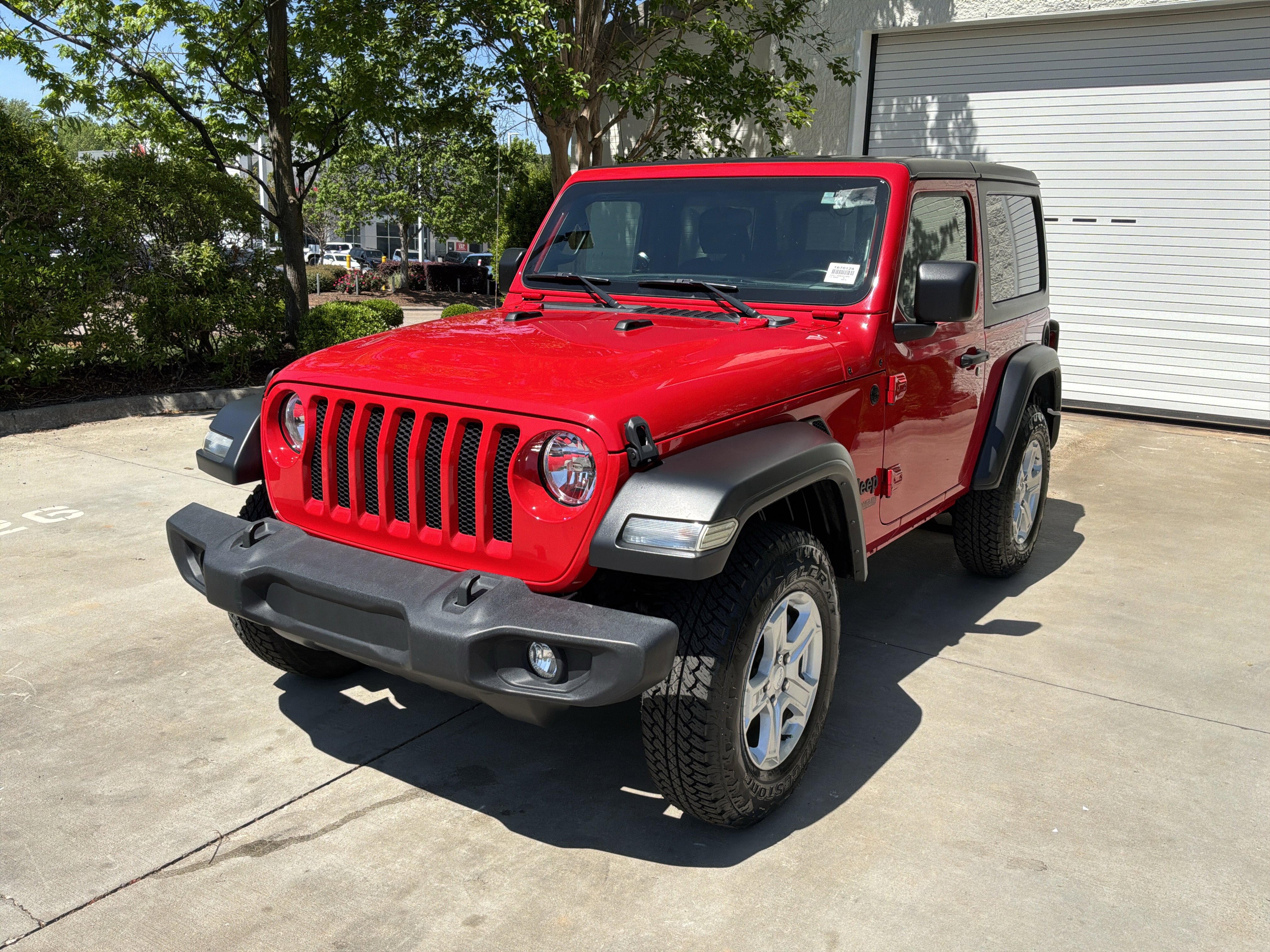 Used 2021 Jeep Wrangler Sport AWD/4WD image 5