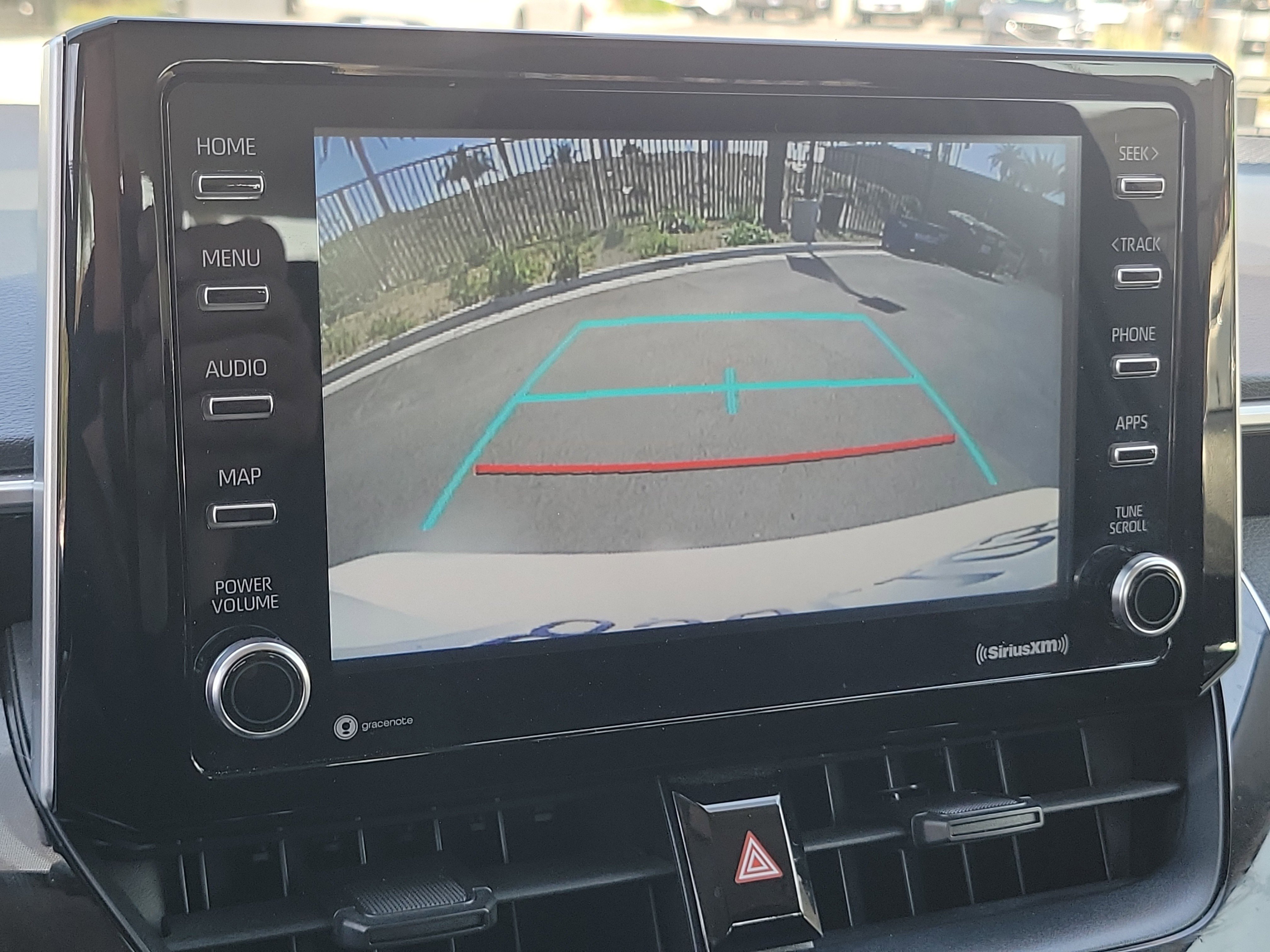 Used 2021 Toyota Corolla LE image 15