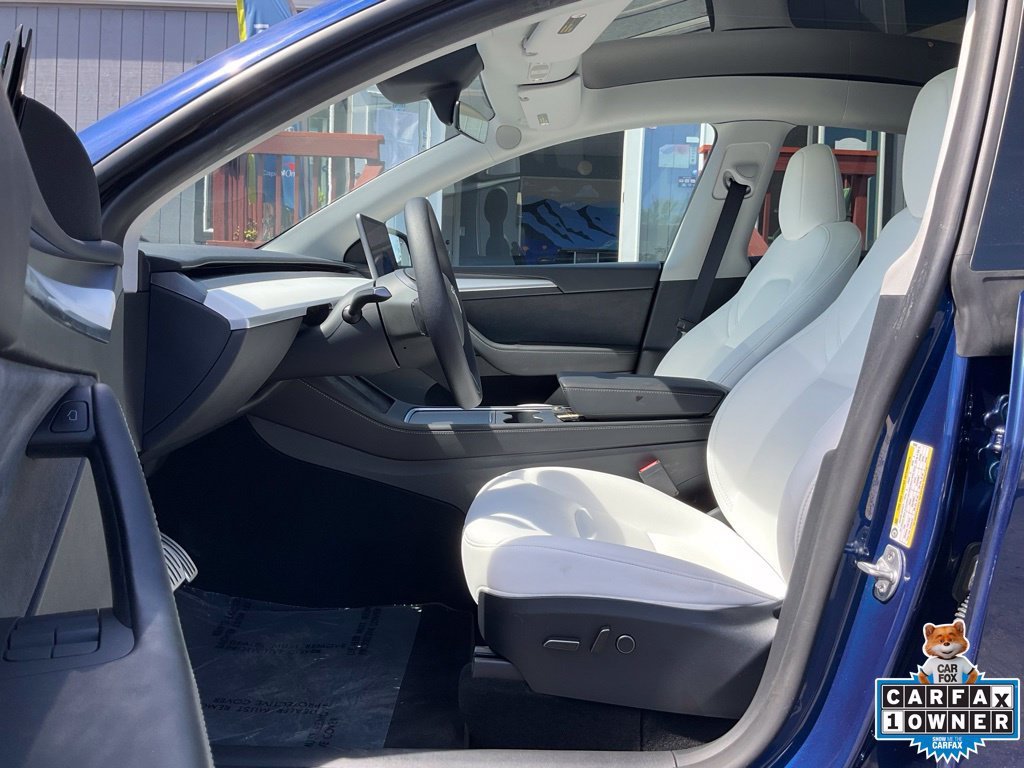 Used 2024 Tesla Model Y Performance AWD/4WD image 7