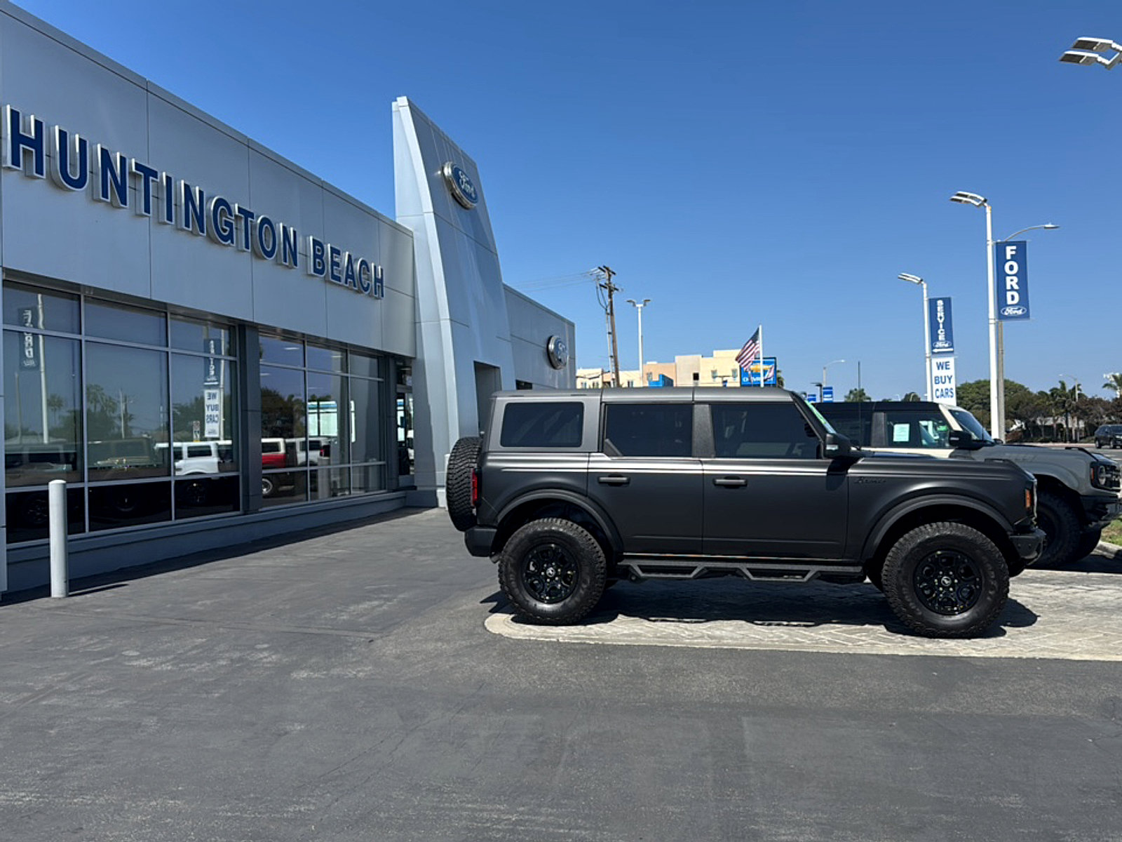 Used 2024 Ford Bronco Wildtrak AWD/4WD image 3