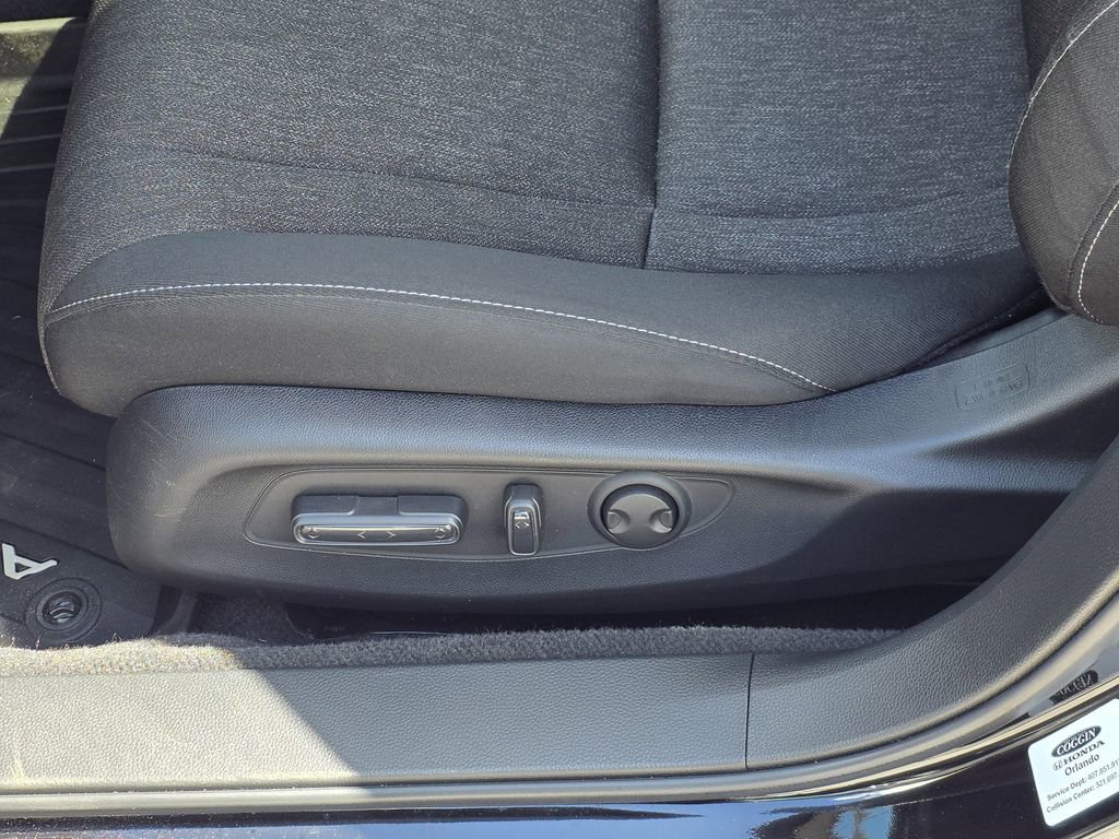 Used 2023 Honda Accord EX image 19