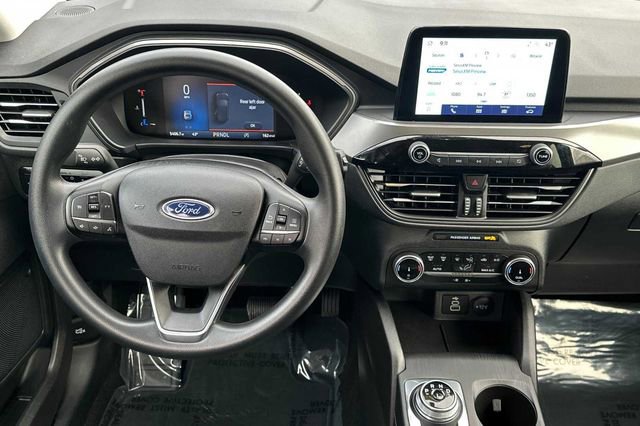 Certified 2025 Ford Escape Active image 12