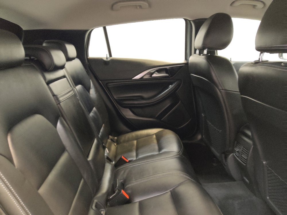Used 2018 INFINITI QX30 AWD image 19