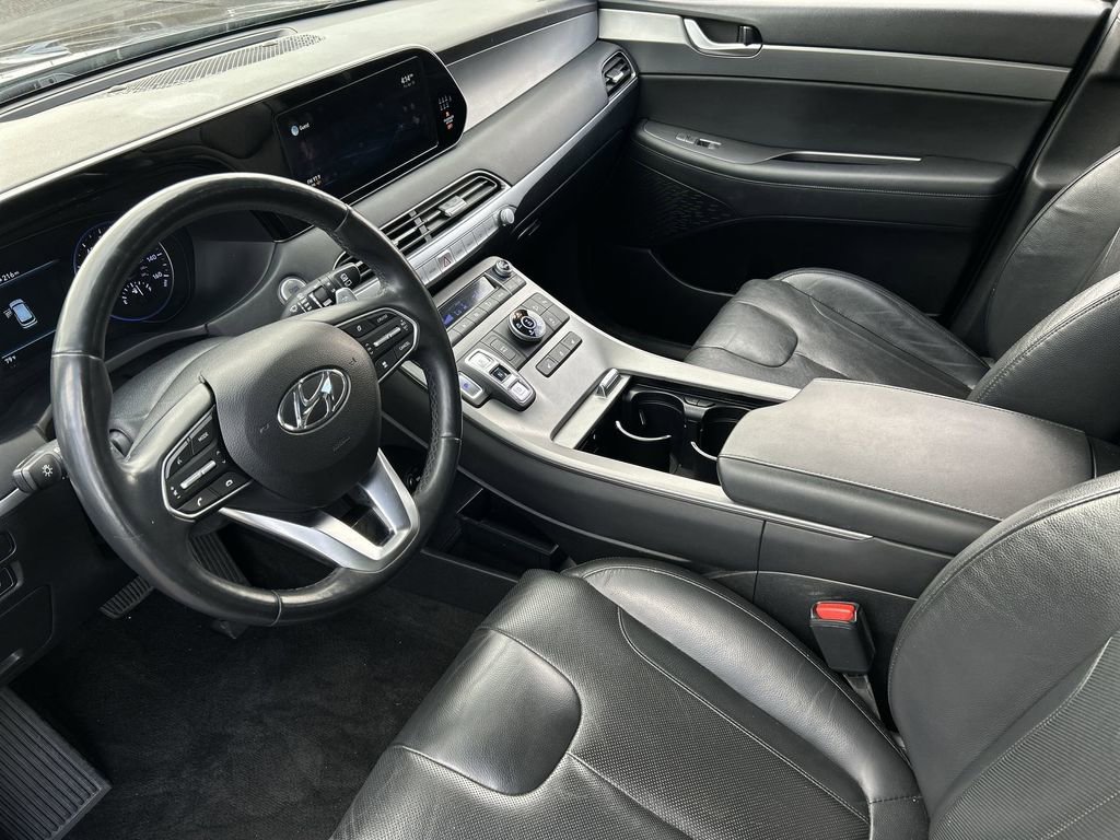 Used 2022 Hyundai Palisade SEL w/ 8P Bench Seat Package AWD/4WD image 10