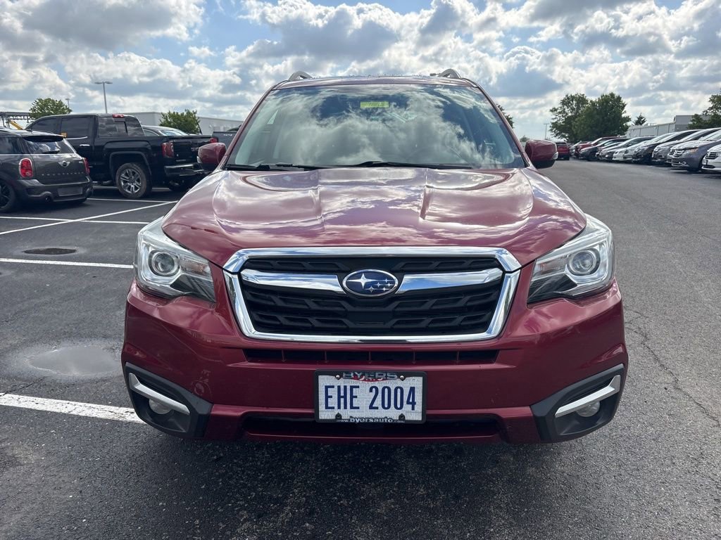 Used 2018 Subaru Forester 2.5i Touring w/ Popular Package #3B AWD/4WD image 2