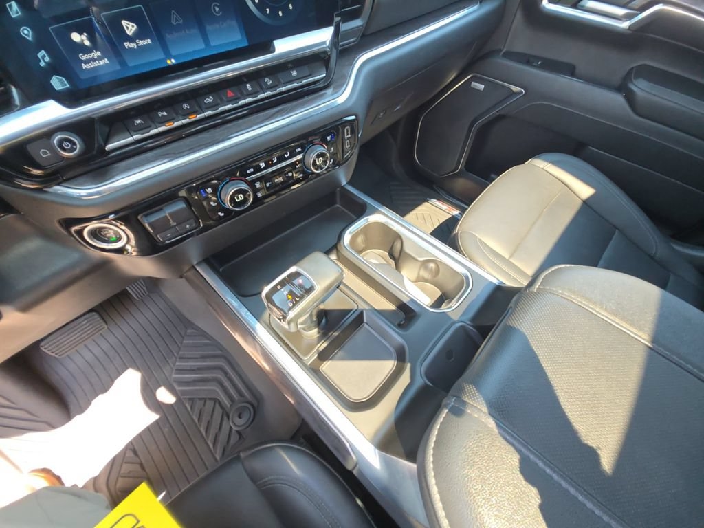 Certified 2023 Chevrolet Silverado 1500 LTZ w/ LTZ Premium Package AWD/4WD image 18