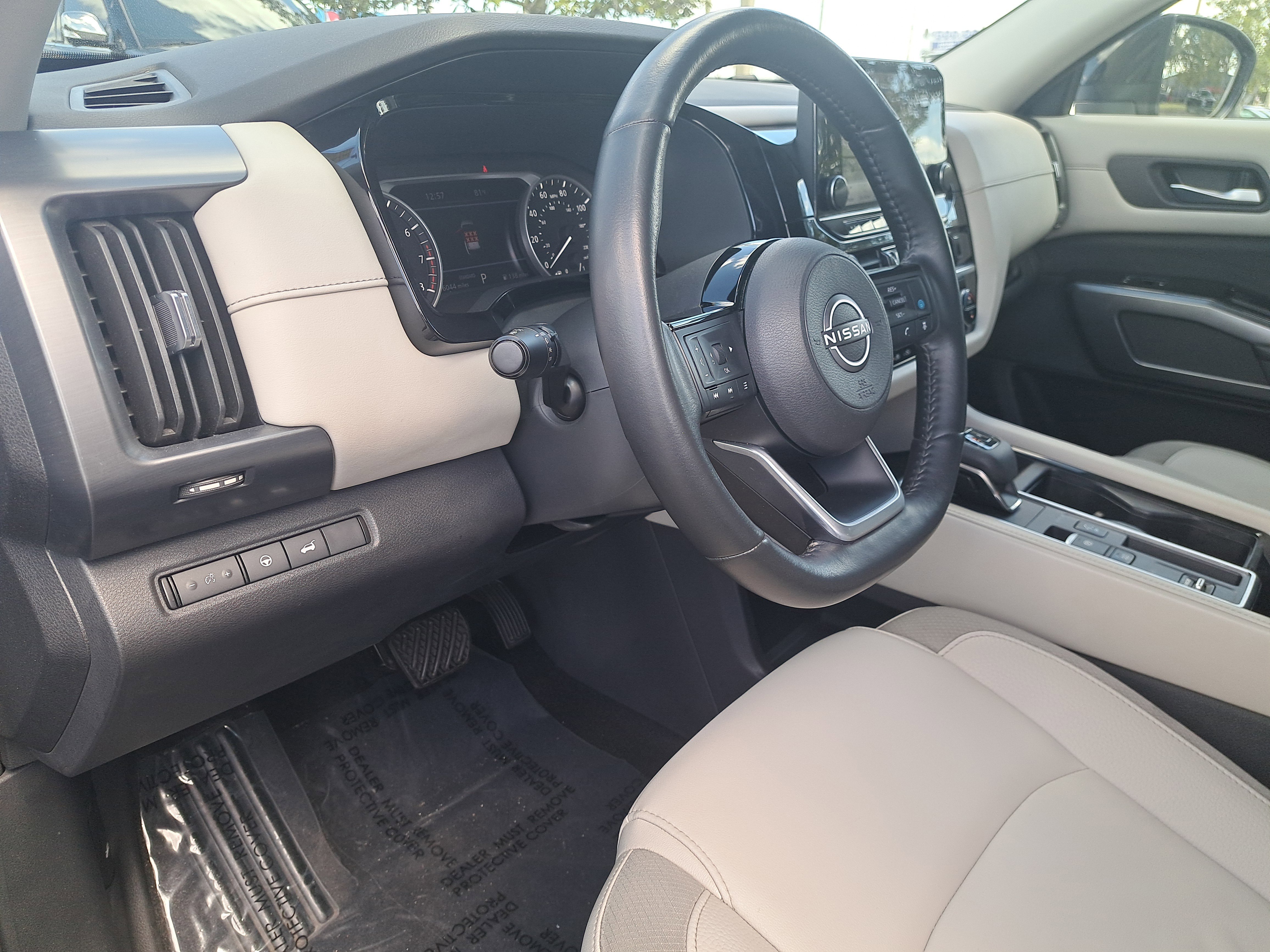 Certified 2022 Nissan Pathfinder SL image 20