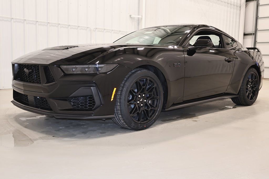 New 2026 Ford Mustang GT Premium w/ GT Performance Package image 4