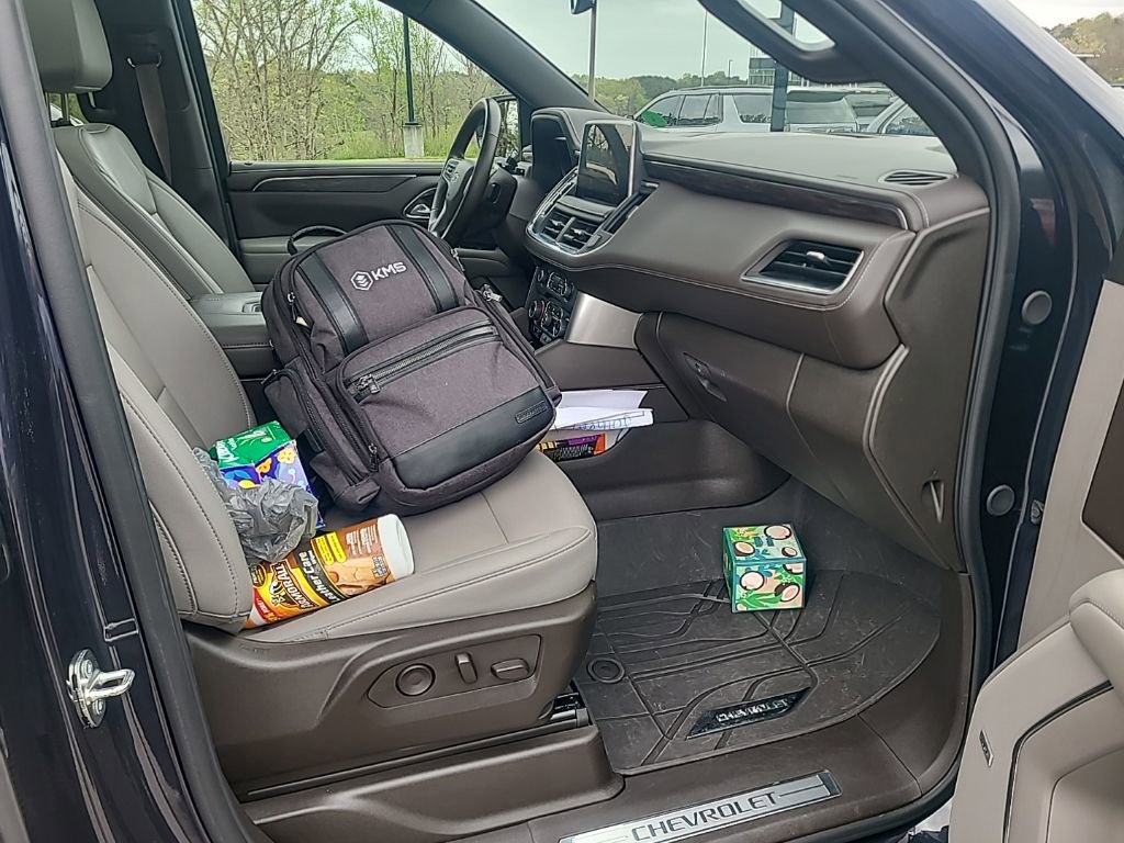 Used 2024 Chevrolet Tahoe Z71 w/ Luxury Package image 27