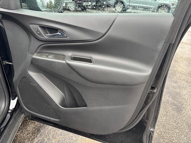 Used 2022 Chevrolet Equinox LT AWD/4WD image 16