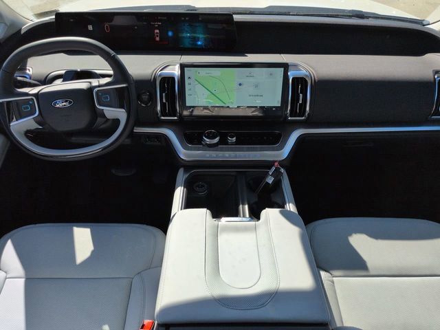 New 2025 Ford Expedition Platinum w/ Platinum Ultimate Package image 15