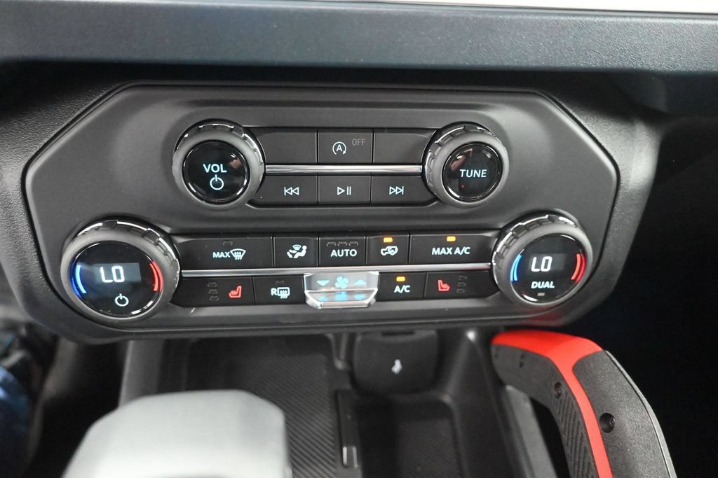 New 2026 Ford Bronco Heritage Edition AWD/4WD image 4