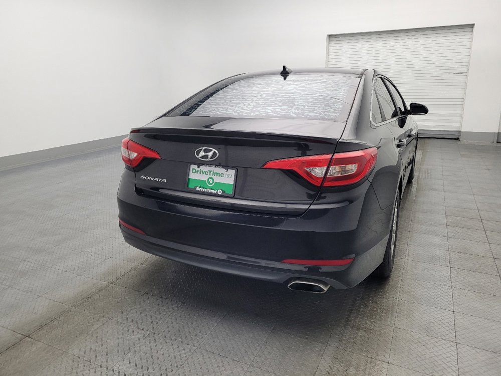 Used 2015 Hyundai Sonata SE w/ Option Group 09 FWD image 7