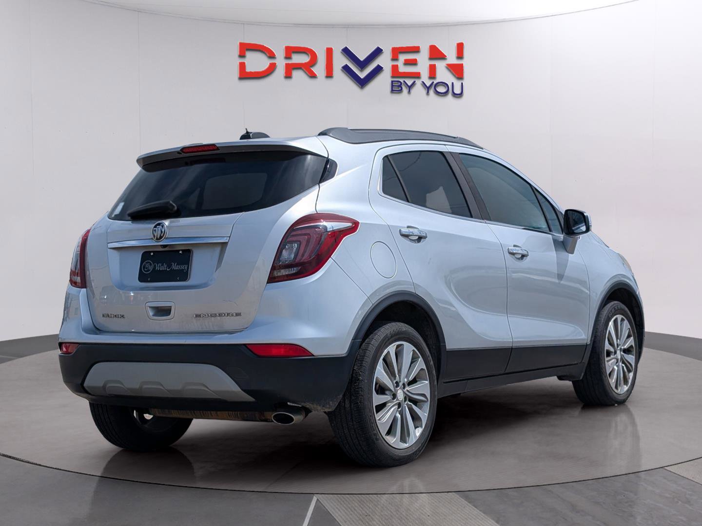 Used 2017 Buick Encore Preferred image 5