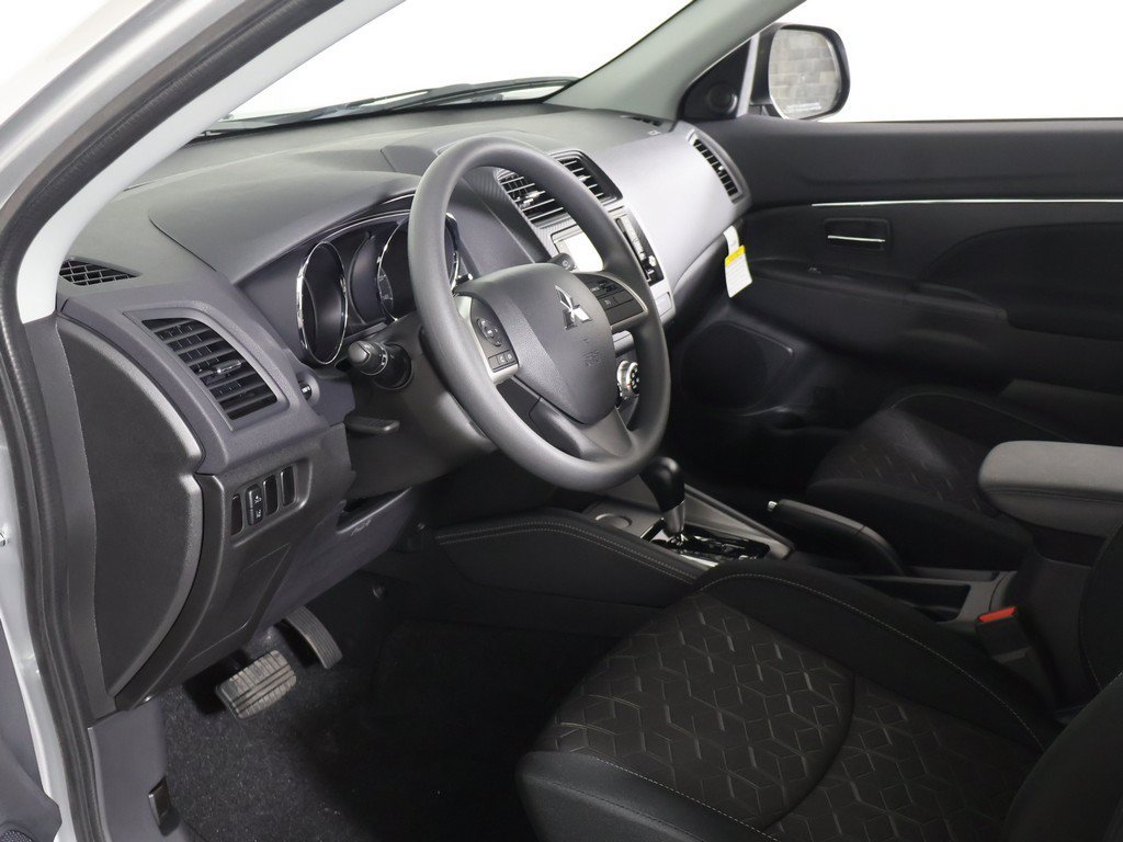New 2027 Mitsubishi Outlander Sport FWD image 19