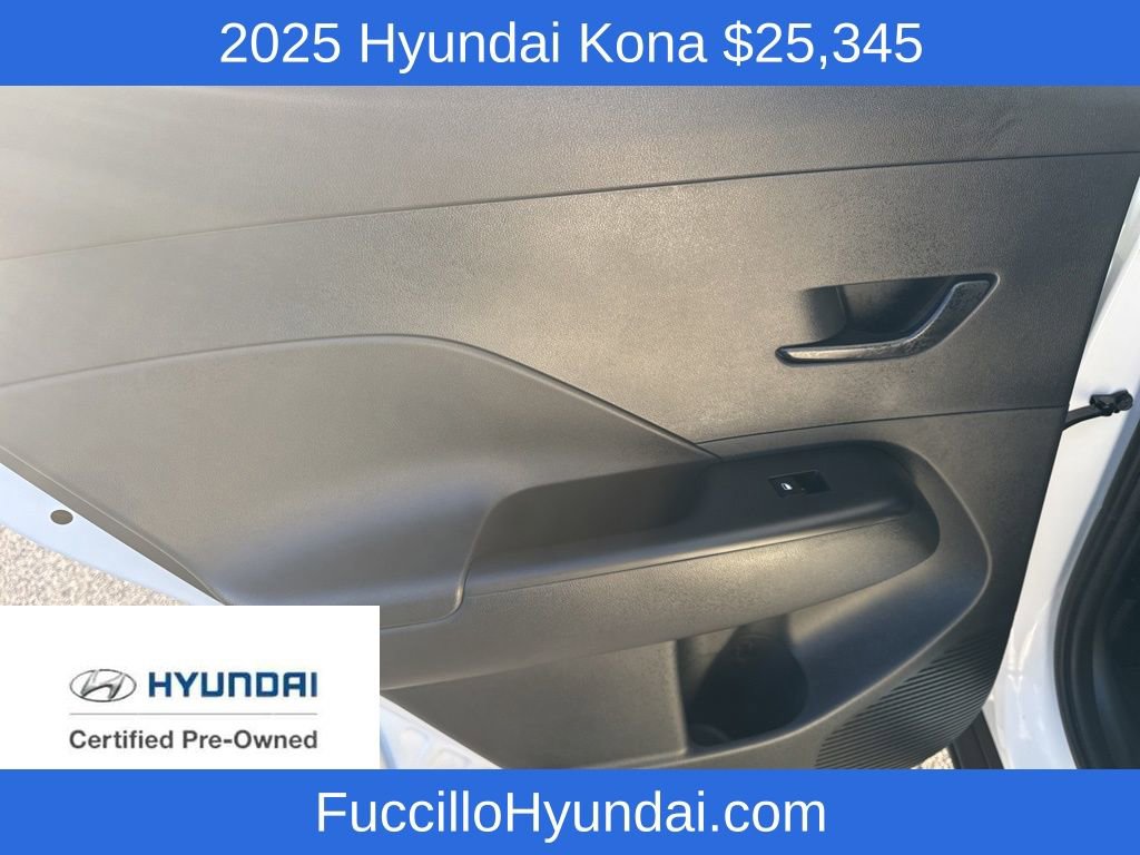 Certified 2025 Hyundai Kona SEL image 22