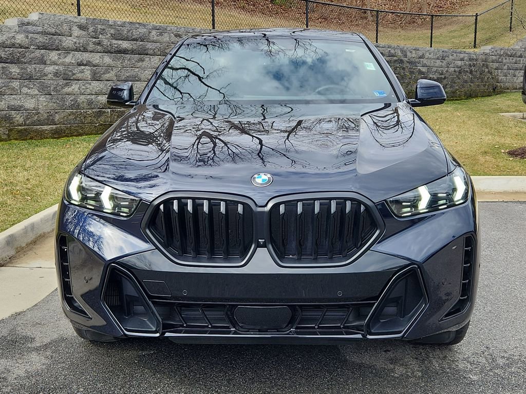 Used 2025 BMW X6 xDrive40i w/ Executive Package image 8