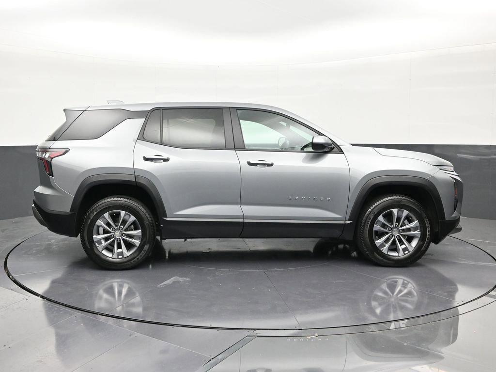 Used 2025 Chevrolet Equinox LT FWD image 6