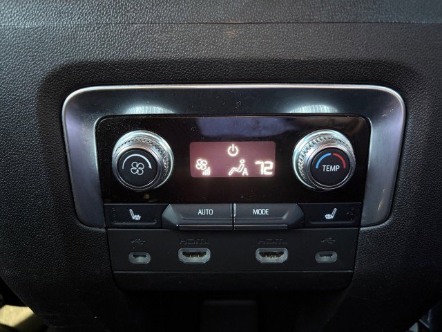 Used 2021 GMC Yukon XL AT4 w/ AT4 Premium Plus Package AWD/4WD image 14