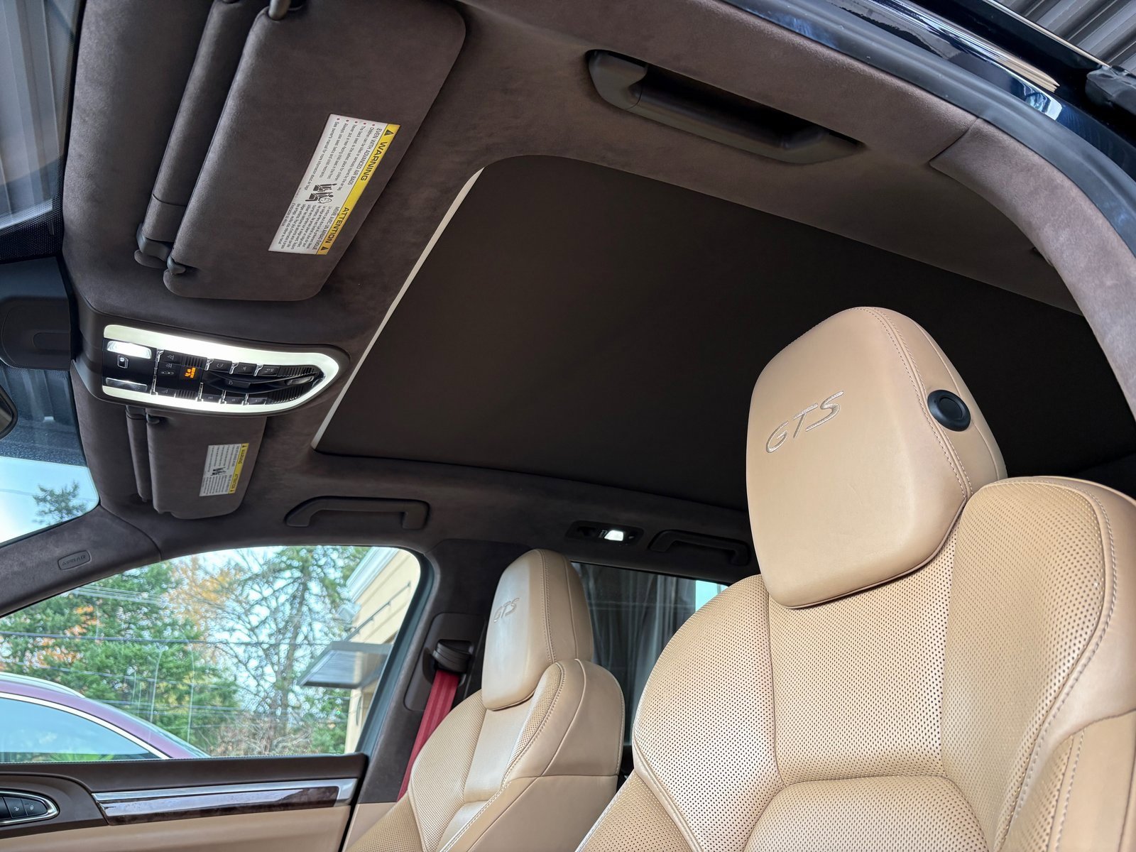 Used 2016 Porsche Cayenne GTS image 22