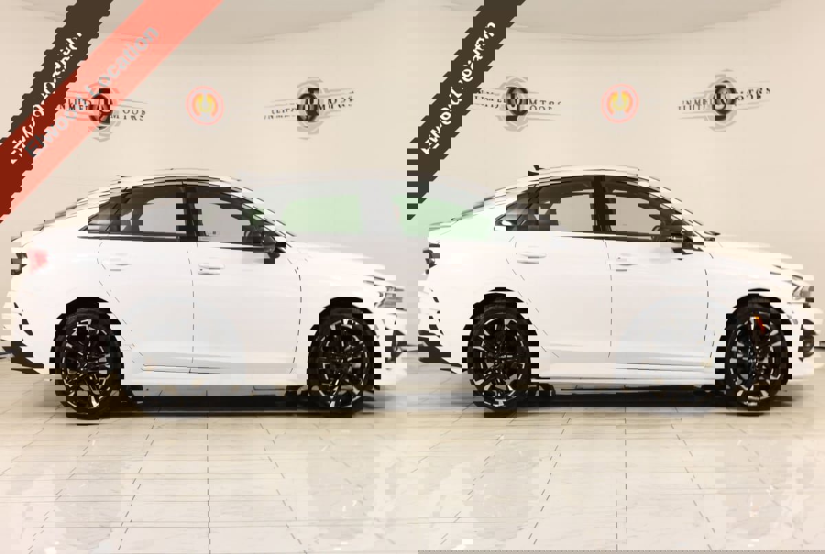 Used 2022 Kia K5 GT-Line w/ GT-Line FWD Premium Package image 2