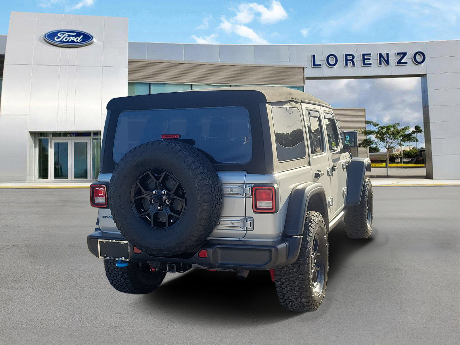 Used 2024 Jeep Wrangler Unlimited AWD/4WD image 5