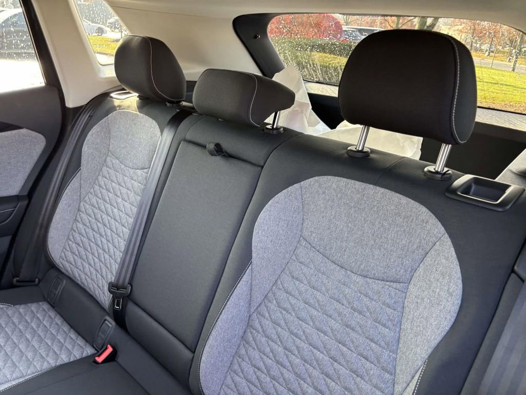 New 2026 Volkswagen Tiguan S image 25