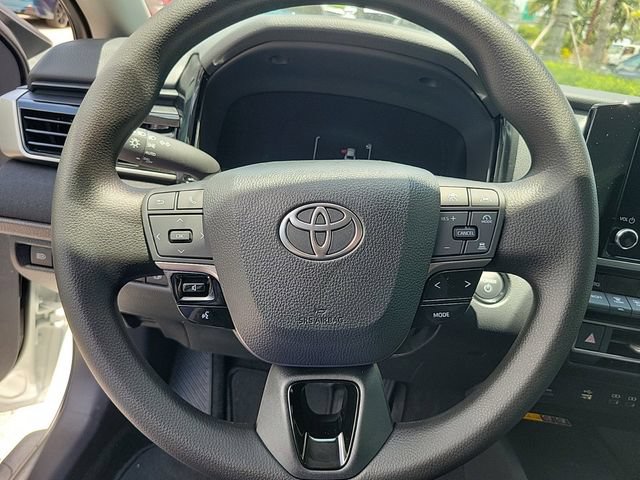 Used 2025 Toyota Camry LE w/ Convenience Package FWD image 11