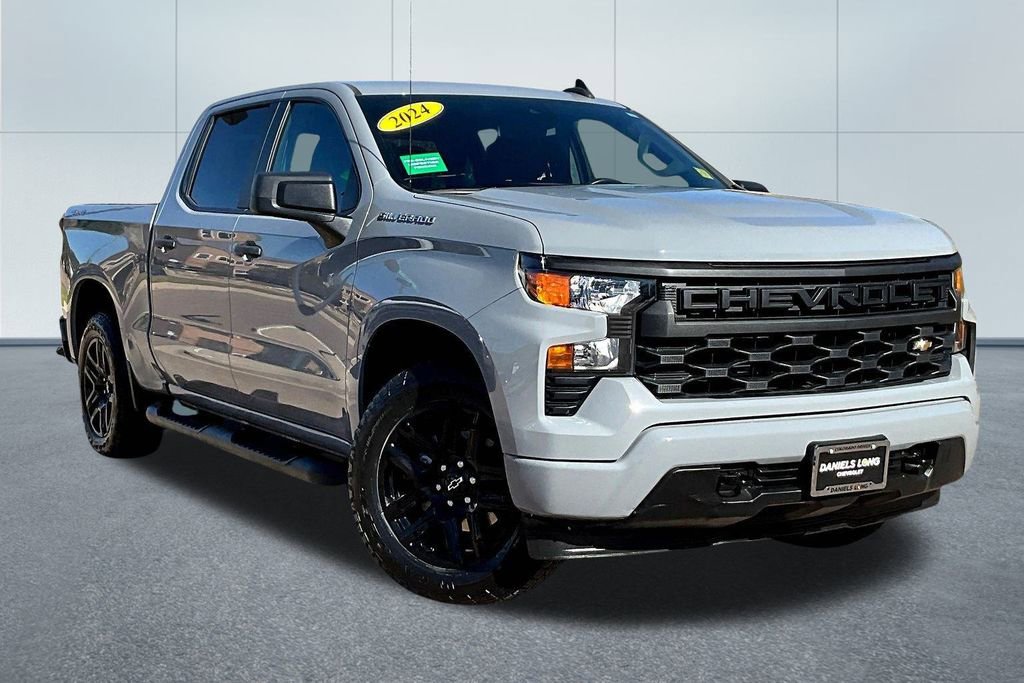 Used 2024 Chevrolet Silverado 1500 Custom image 11