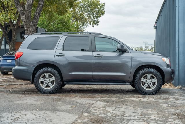 Used 2013 Toyota Sequoia SR5 image 7