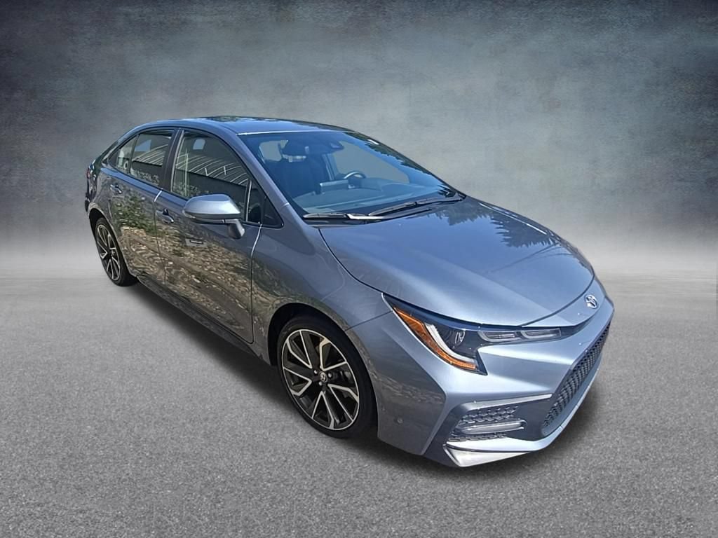 Used 2022 Toyota Corolla SE FWD image 2
