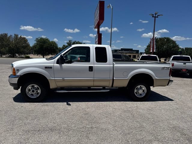 Used 2001 Ford F250 Lariat