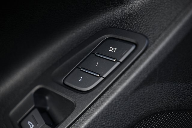 Certified 2025 Audi Q3 2.0T Premium w/ Convenience Package image 17