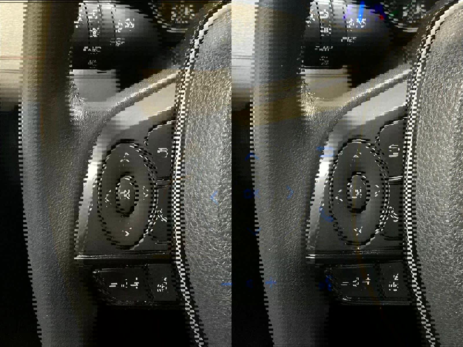 Used 2020 Toyota RAV4 XLE w/ Convenience Package image 19