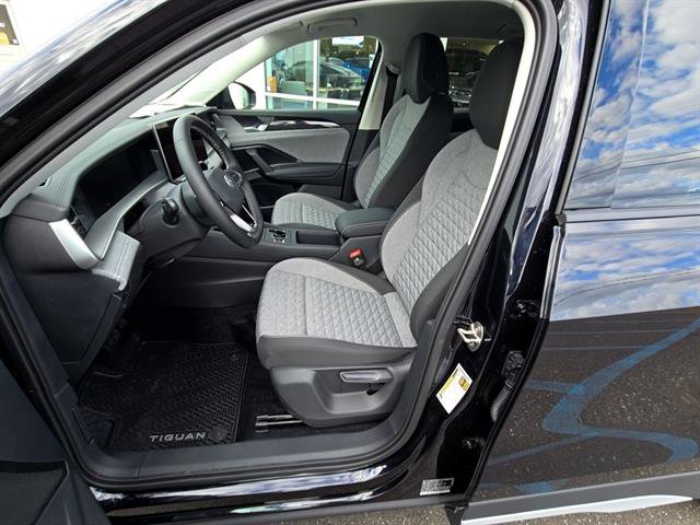 New 2026 Volkswagen Tiguan S image 5