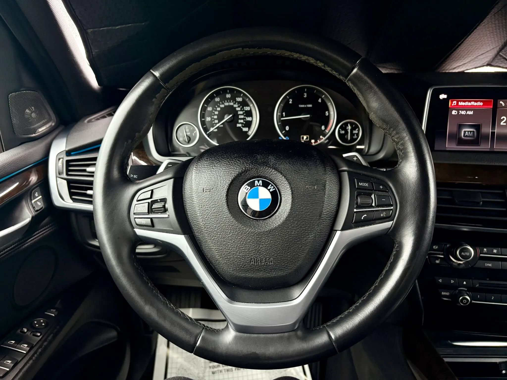Used 2018 BMW X5 xDrive35d w/ M Sport Package AWD/4WD image 38