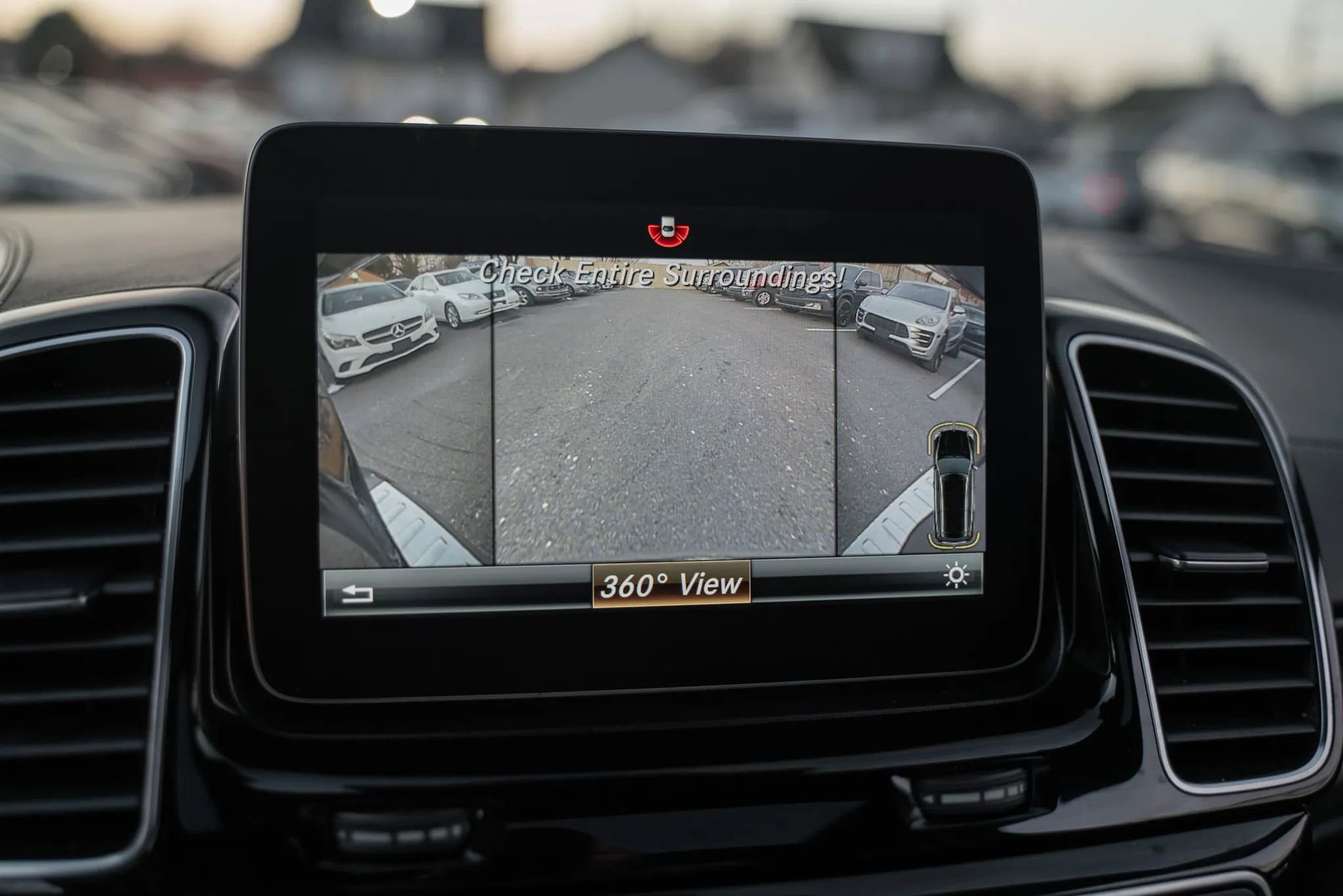 Used 2018 Mercedes-Benz GLS 63 AMG GLS 63 Sport Utility 4D image 34