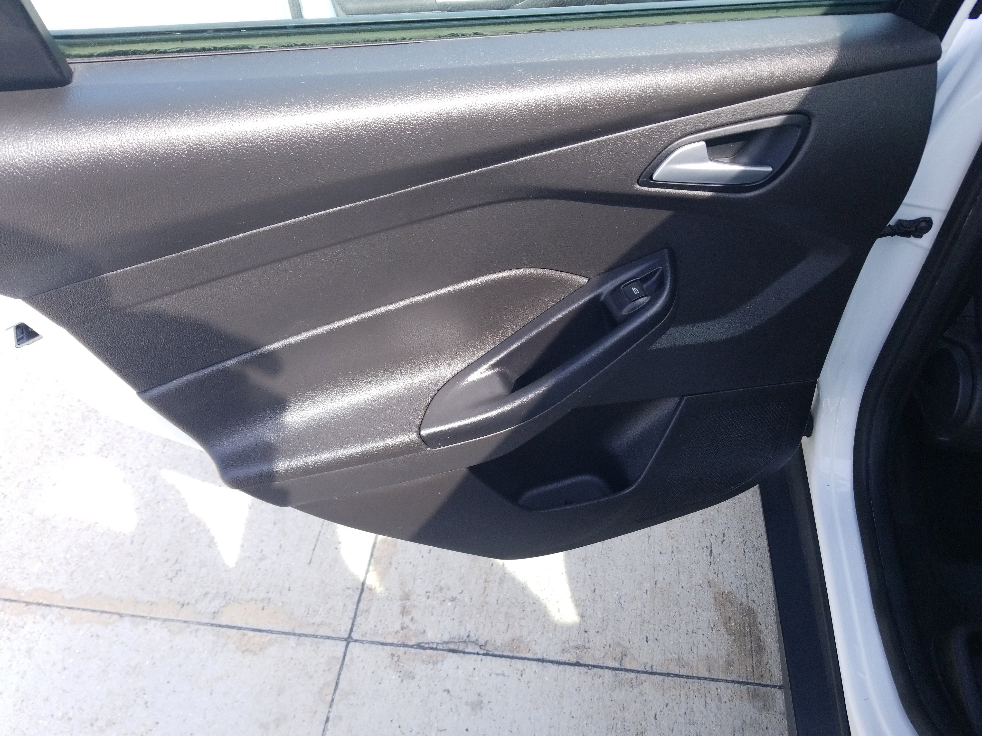 Used 2016 Ford Focus SE image 11