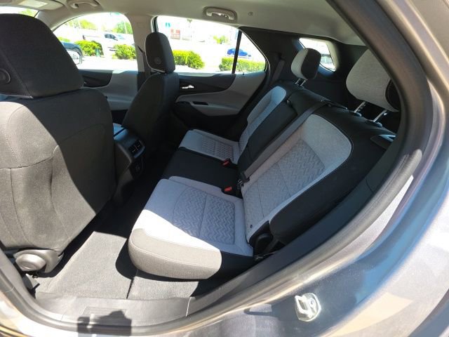 Used 2023 Chevrolet Equinox LS image 23