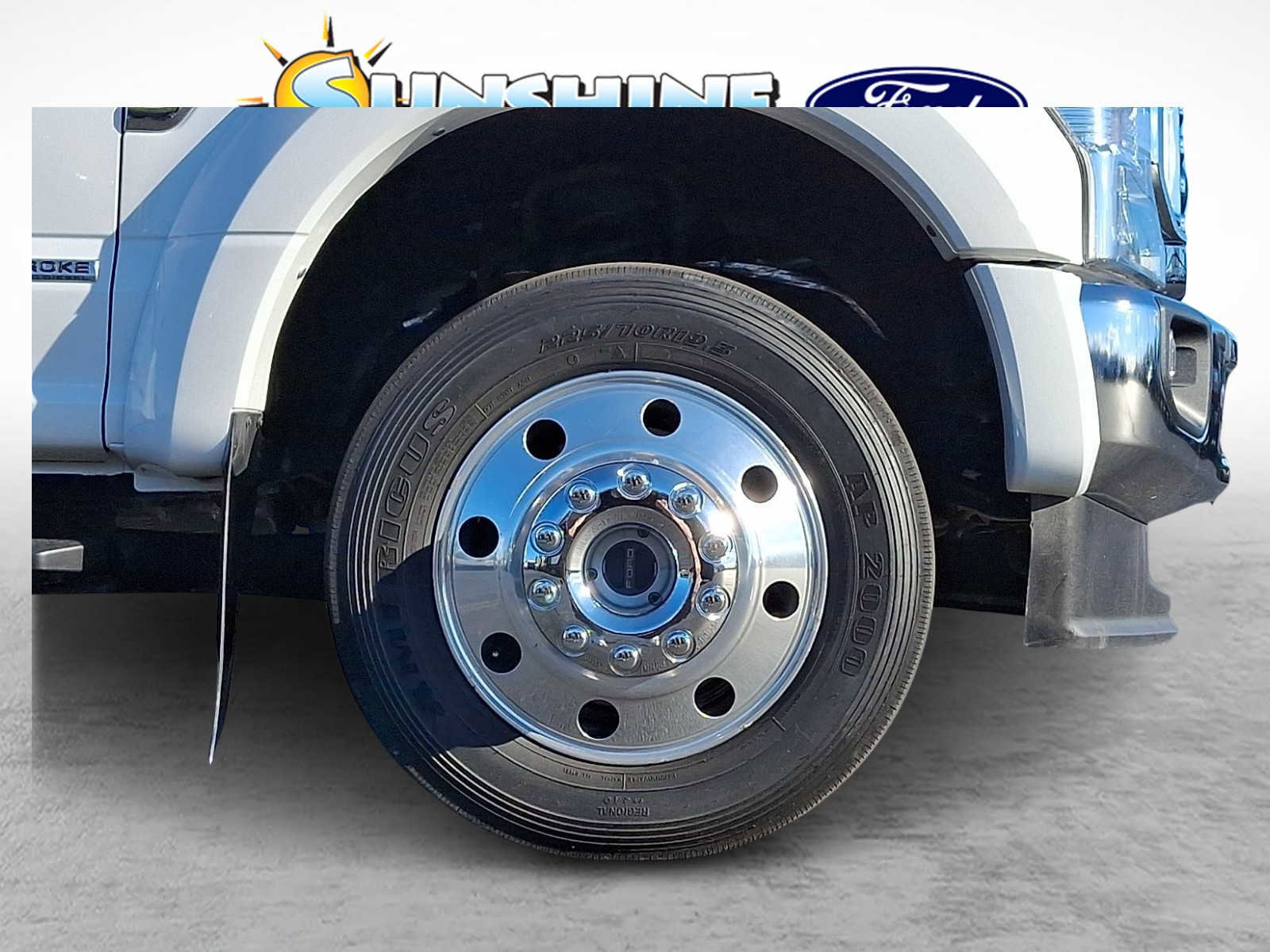 Certified 2022 Ford F450 XLT w/ XLT Value Package image 7