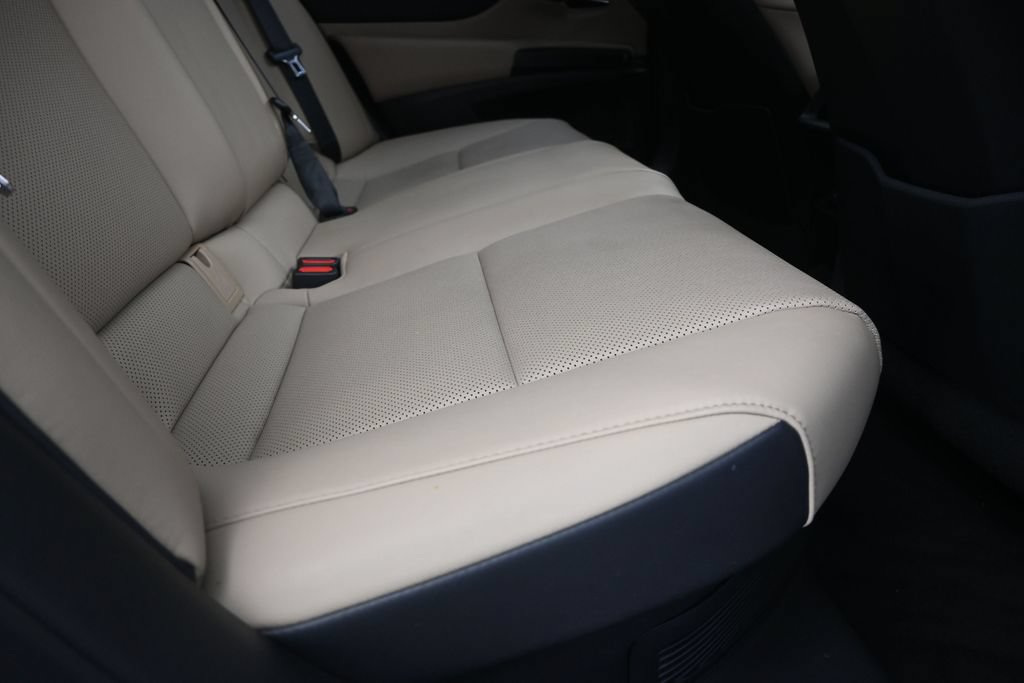 Certified 2021 Lexus ES 300h w/ Accessory Package FWD image 22