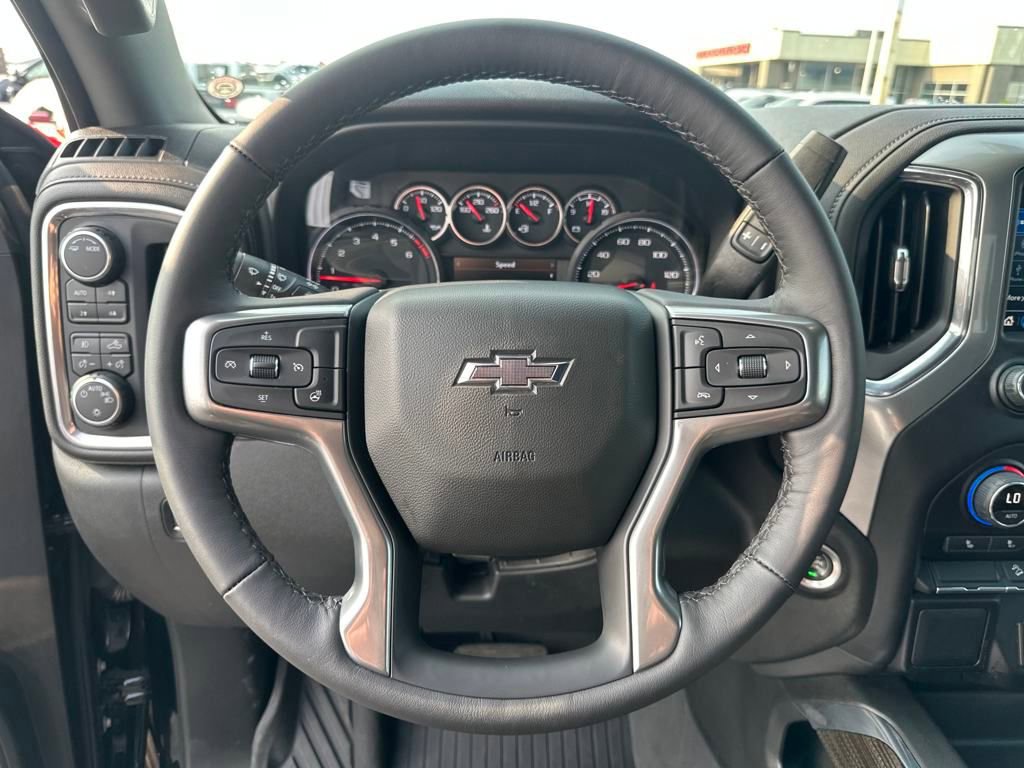 Used 2022 Chevrolet Silverado 1500 RST image 18